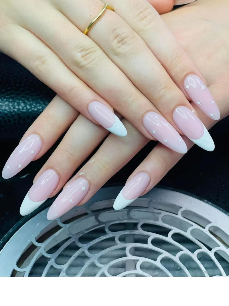 Studio 21 Nails & Lashes