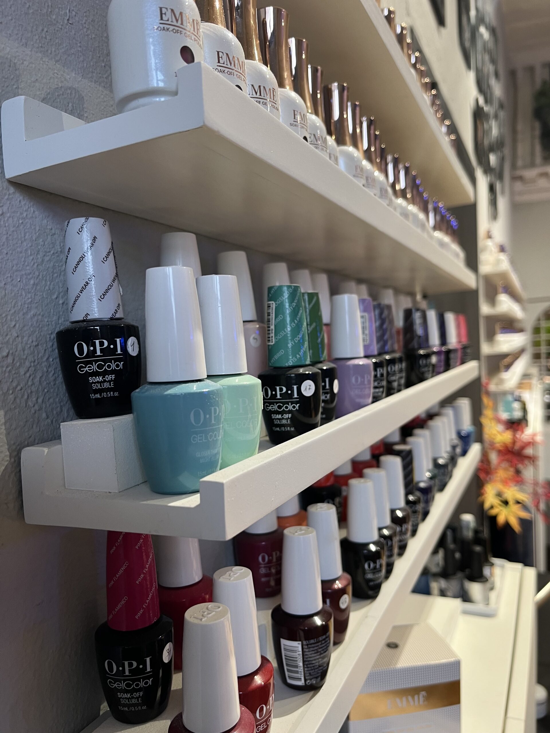 Studio 21 Nails & Lashes