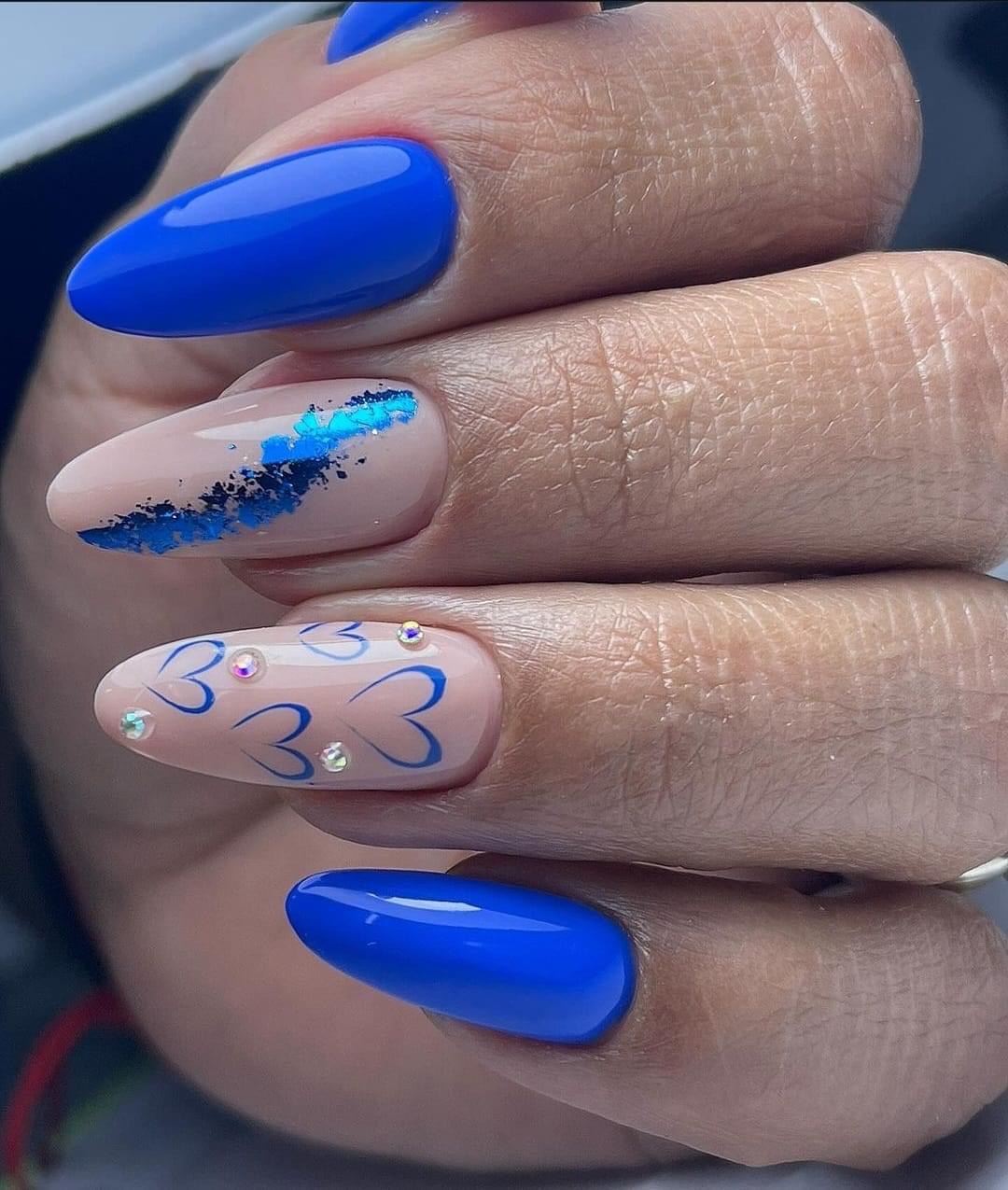 Studio 21 Nails & Lashes