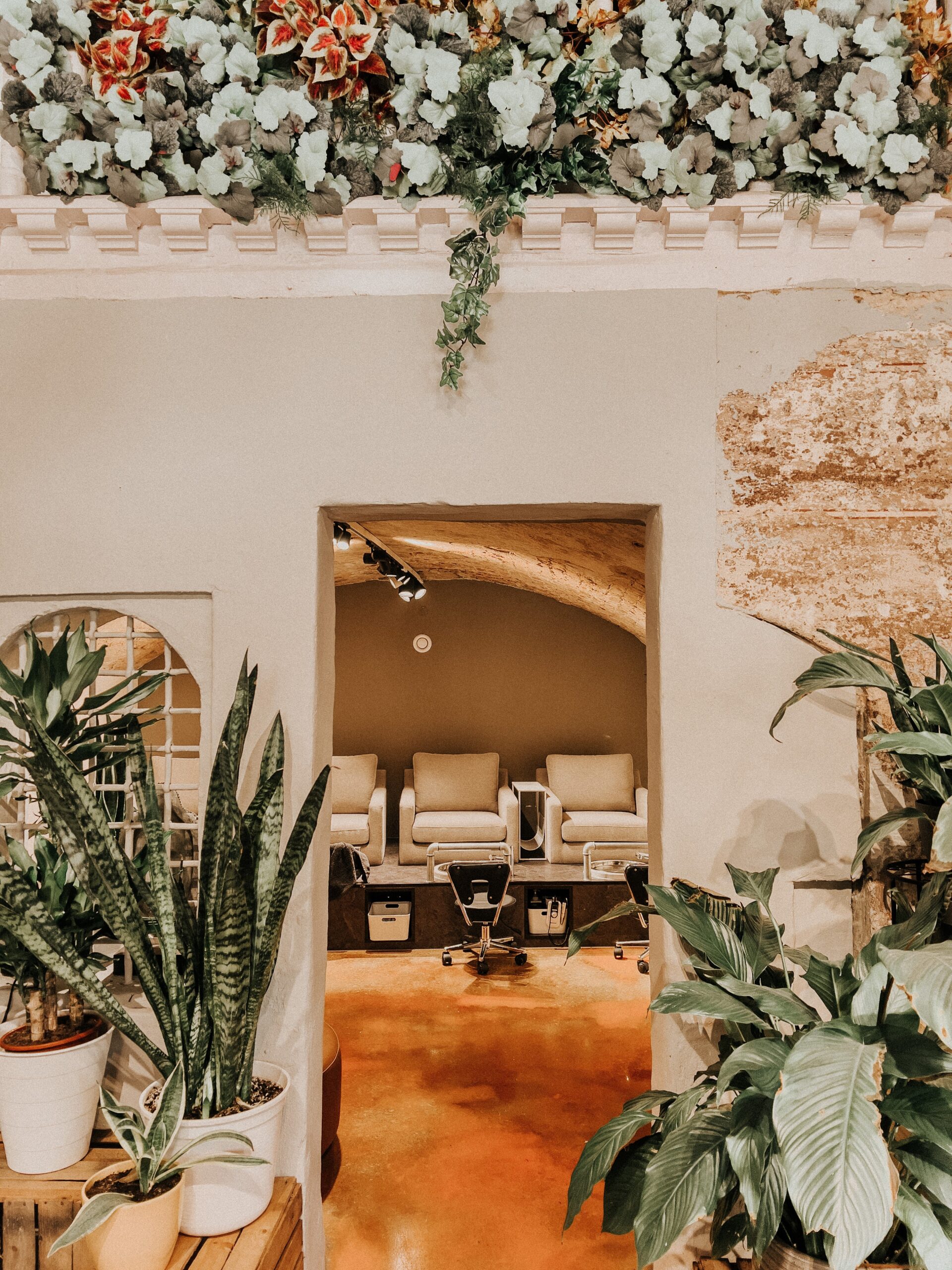 Studio 21 Nails & Lashes