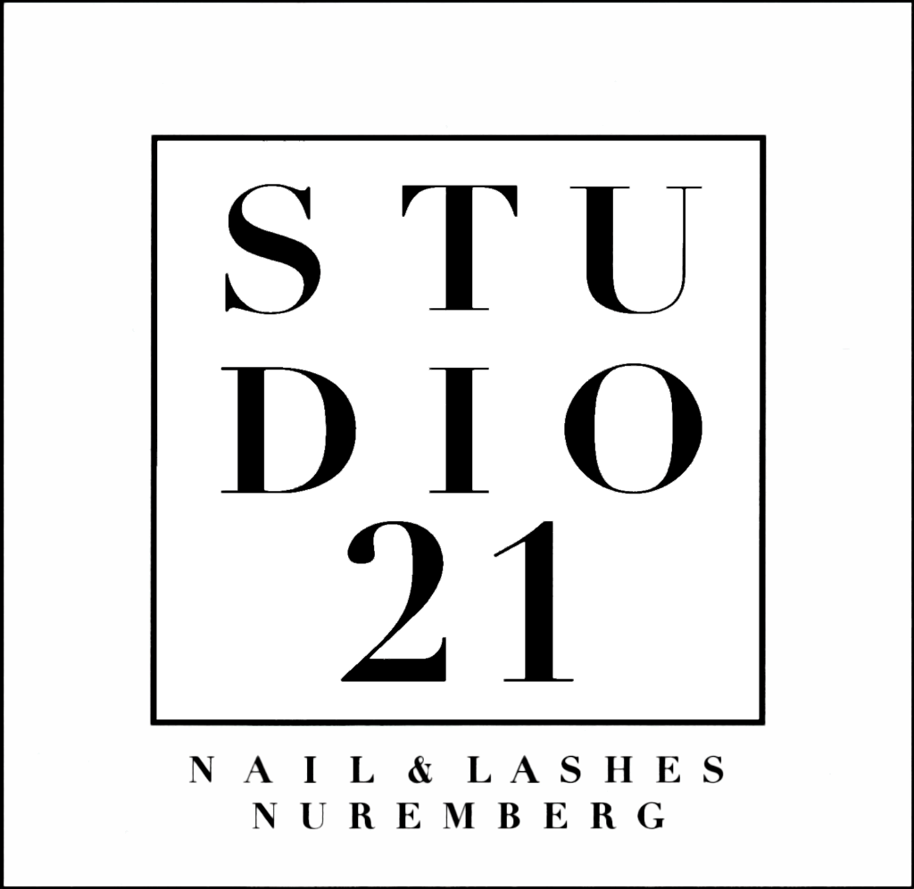 Studio 21 Nails & Lashes